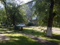 Novokuznetsk, 40 let VLKSM st, house 122. Apartment house