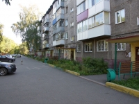 Novokuznetsk, 40 let VLKSM st, 房屋 84. 公寓楼