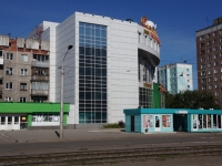 Novokuznetsk, Morisa Toreza st, 房屋 64. 公寓楼