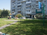 Novokuznetsk,  , house 32. Apartment house