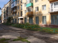 Novokuznetsk, Sovetskoy Armii avenue, house 33. Apartment house