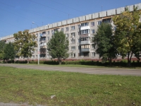 Novokuznetsk, Sovetskoy Armii avenue, house 53. Apartment house