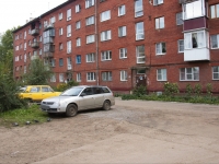 Novokuznetsk, Sovetskoy Armii avenue, house 37. Apartment house