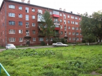 Novokuznetsk, Sovetskoy Armii avenue, house 39. Apartment house