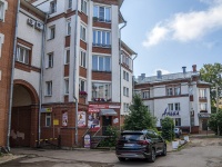 , Preobrazhenskaya st, house 40. Apartment house