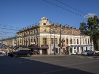 Киров, улица Ленина, дом 84. многофункциональное здание