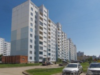 Novosibirsk, Sportivnaya st, house 7. Apartment house