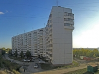 Novosibirsk, Pribrezhnaya st, house 4. Apartment house