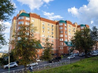 neighbour house: st. Volodarsky, house 17. Apartment house