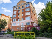 , Volodarsky st, house 22А. Apartment house