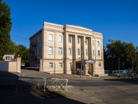 neighbour house: st. Volodarsky, house 32. office building