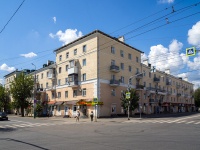 , st Volodarsky, house 76/27. Apartment house