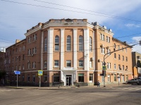 neighbour house: st. Maksim Gorky, house 38/45. Apartment house