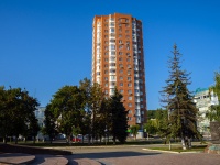 neighbour house: st. Maksim Gorky, house 54. Apartment house