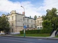 , 图书馆 Пензенская областная библиотека им. М.Ю. Лермонтова , Belinsky st, 房屋 10