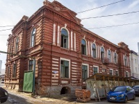 , st Gladkov, house 10 к.3. office building