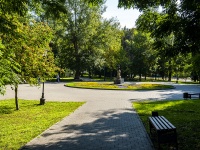 , square Sobornaya. public garden