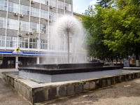 , fountain У завода 