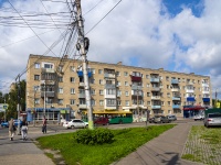 , Suvorov st, house 42/16. Apartment house