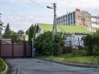 neighbour house: Ln. Volodarsky, house 2. Private house