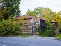 , Krasnaya st, house 75. vacant building