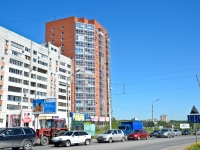 Perm, Karpinsky st, house 109А. Apartment house