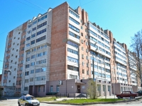 Perm, Sovetskoy Armii st, house 49. Apartment house