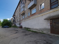 Solikamsk, 20 let Pobedy st, house 152. Apartment house