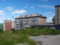 Solikamsk, 20 let Pobedy st, house 154. Apartment house