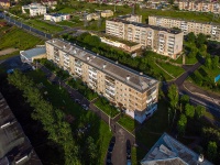 Solikamsk, 20 let Pobedy st, house 180. Apartment house