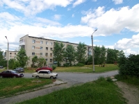 Solikamsk, 20 let Pobedy st, house 182. Apartment house