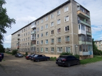 Solikamsk, Naberezhnaya st, house 185. Apartment house