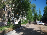 Solikamsk, Molodezhnaya st, house 33. Apartment house