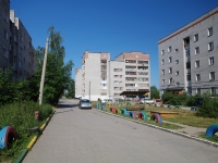 Solikamsk, Yubileyny avenue, house 57. Apartment house