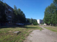 Solikamsk, Severnaya st, house 76. Apartment house