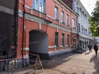 , Pervomayskiy avenue, house 24. Apartment house