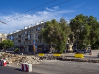 , Pervomayskiy avenue, house 70/1. Apartment house