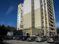 , Pervomayskiy avenue, house 76 к.1. Apartment house