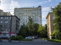 , Pervomayskiy avenue, house 76 к.1. Apartment house