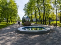 , fountain в Кремлёвском сквереSobornaya square, fountain в Кремлёвском сквере