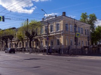 , Lenin st, house 51/21. Apartment house