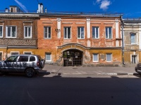 , Pochtovaya st, house 44. Apartment house