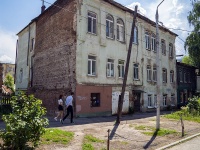 neighbour house: st. Nikitinskaya, house 33. Apartment house