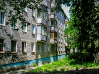 улица Лукачева, house 42. многоквартирный дом