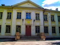 neighbour house: venue. Maslennikova, house 26. trade school Самарское областное училище культуры и искусств