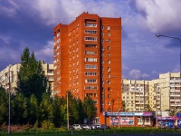 Togliatti, 40 Let Pobedi st, house 30. Apartment house