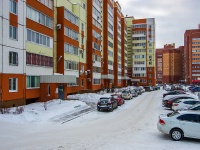 Togliatti, 40 Let Pobedi st, house 15Д. Apartment house