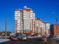 Togliatti, 40 Let Pobedi st, house 58. Apartment house