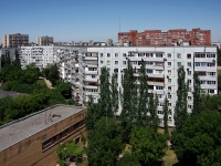 Togliatti, Avtosrtoiteley st, house 98. Apartment house