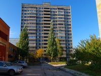 Togliatti, Banykin st, house 52. Apartment house